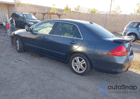 2006 Honda Accord 2.4 Ex из США, поврежденный, VIN 1HGCM56806A112877